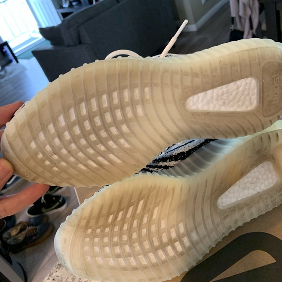 Adidas yeezy boost 350 v2 - Picture 7 of 9